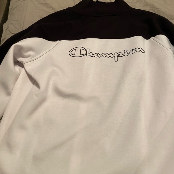 NWT Champion Jacket - Picture 5 of 8